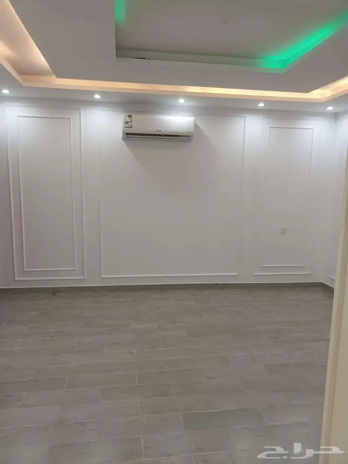 شقة عوائل للايجار حي الصفا مكيفات راكبة 15