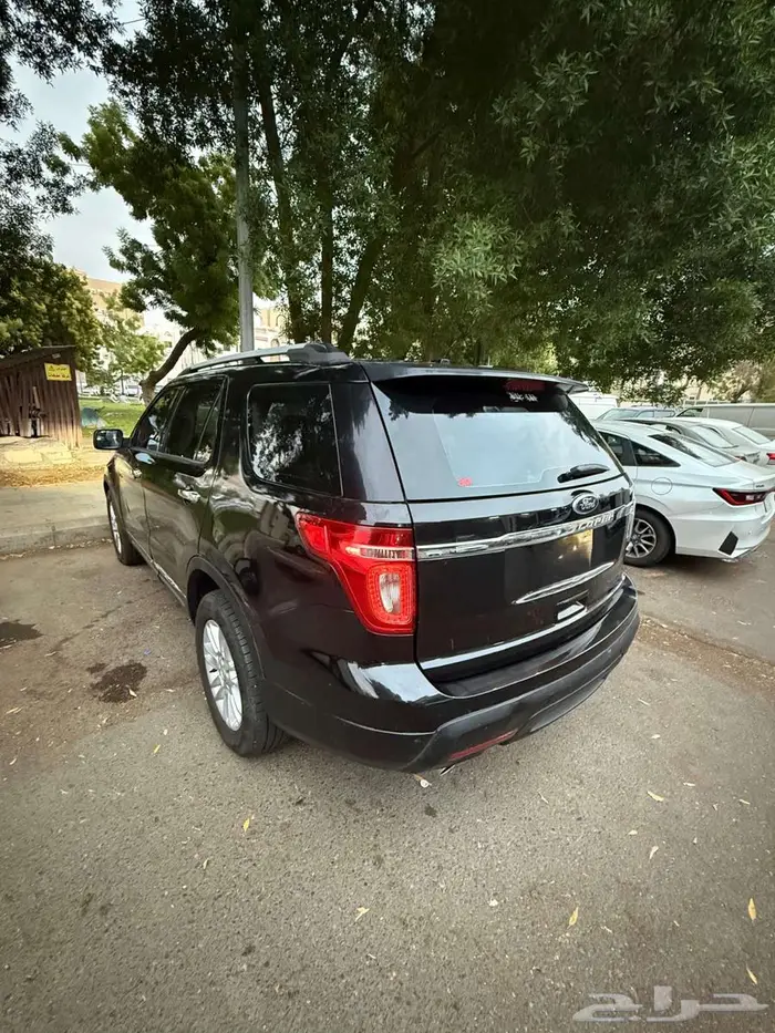 Ford explorer 0