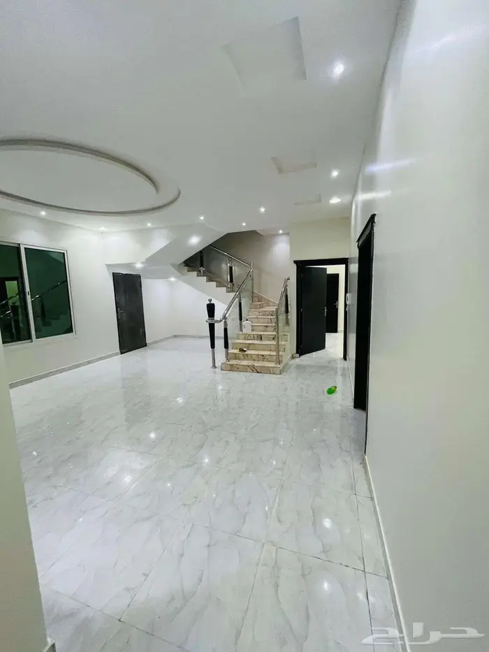 للبيع فيلا درج داخلي في الرياض حي المونسية - عرض رقم H744 2
