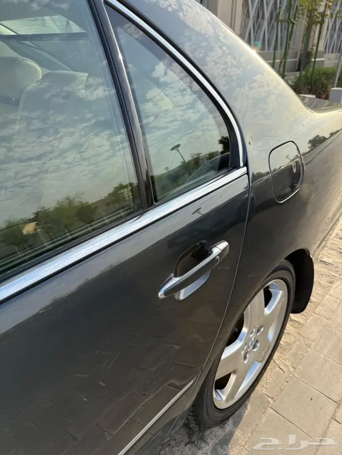 لكزس LS430 سعودي 2004 مخزن ممشى قليل 35