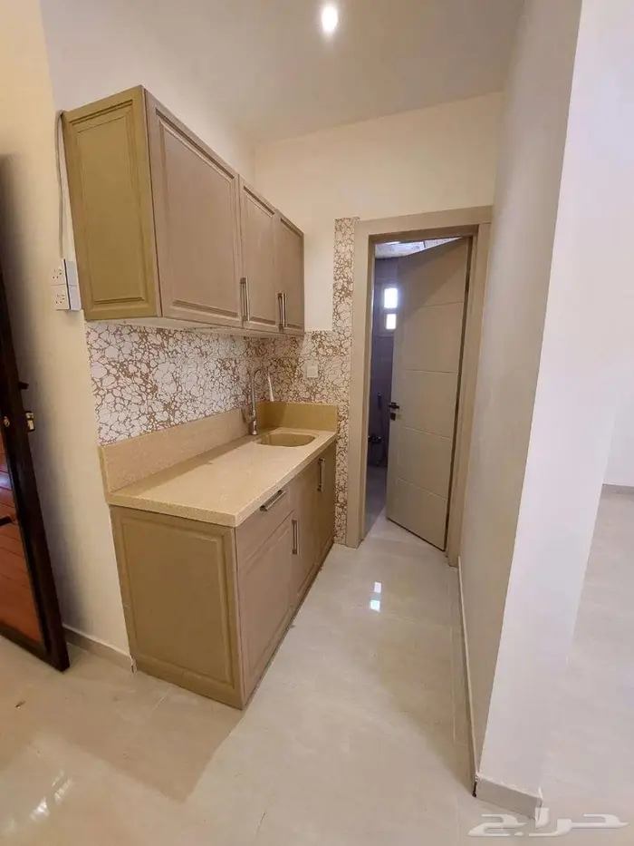 للإيجار شقة عوائل في الرياض حي الملك فيصل   رقم العرض H921 1