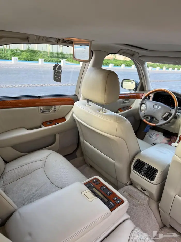 لكزس LS430 سعودي 2004 مخزن ممشى قليل 52