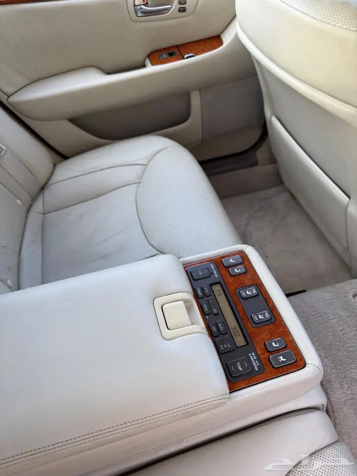 لكزس LS430 سعودي 2004 مخزن ممشى قليل 53