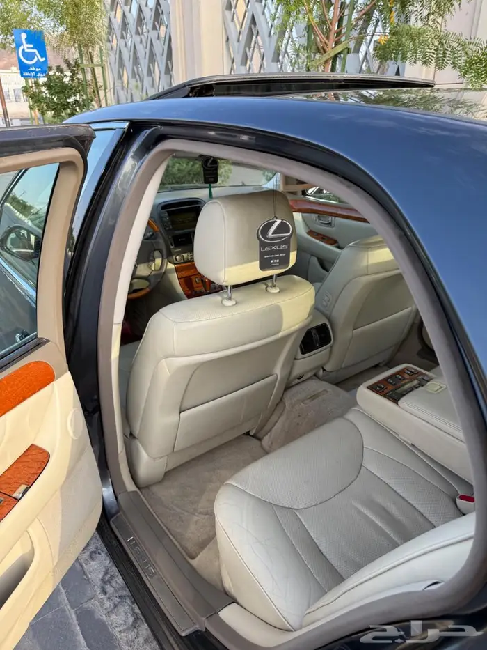 لكزس LS430 سعودي 2004 مخزن ممشى قليل 17