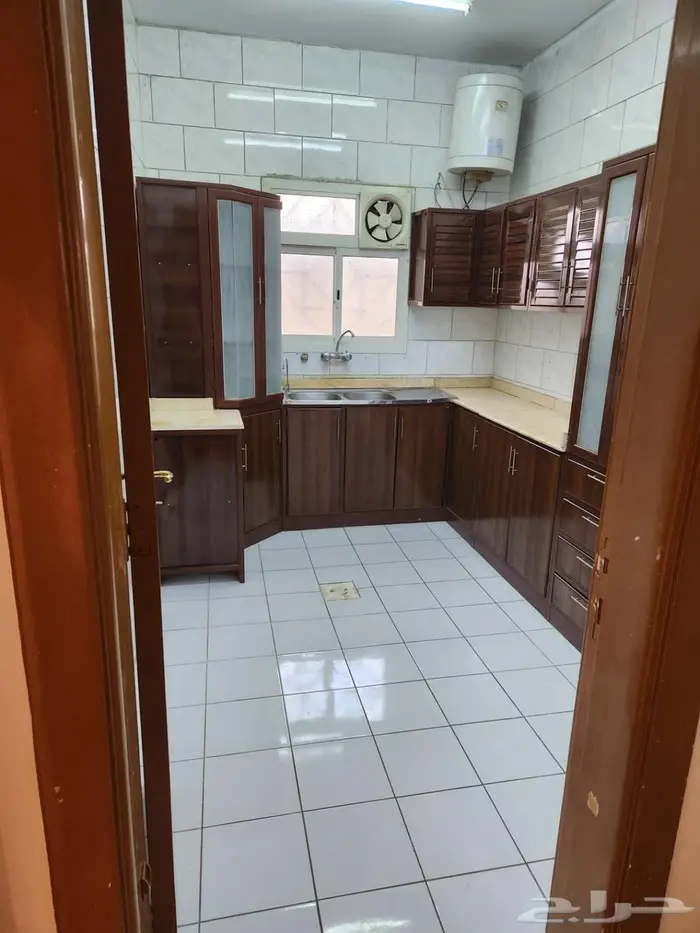 للايجار شقه ظهرة البديعة 0