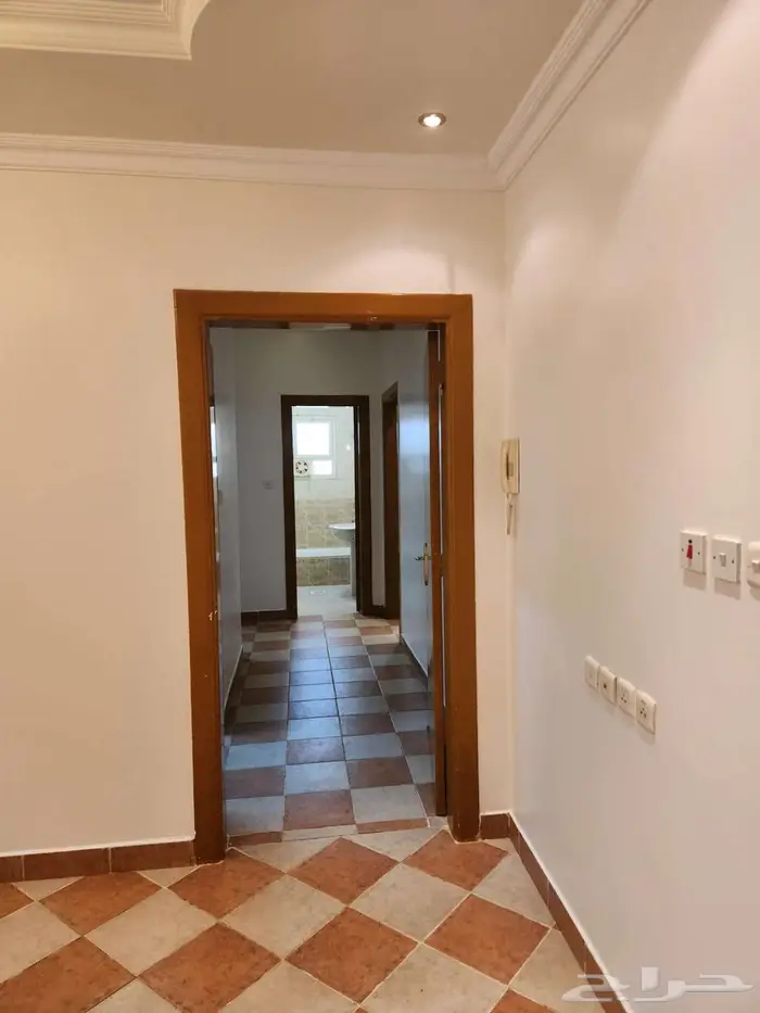 للايجار شقه ظهرة البديعة 4