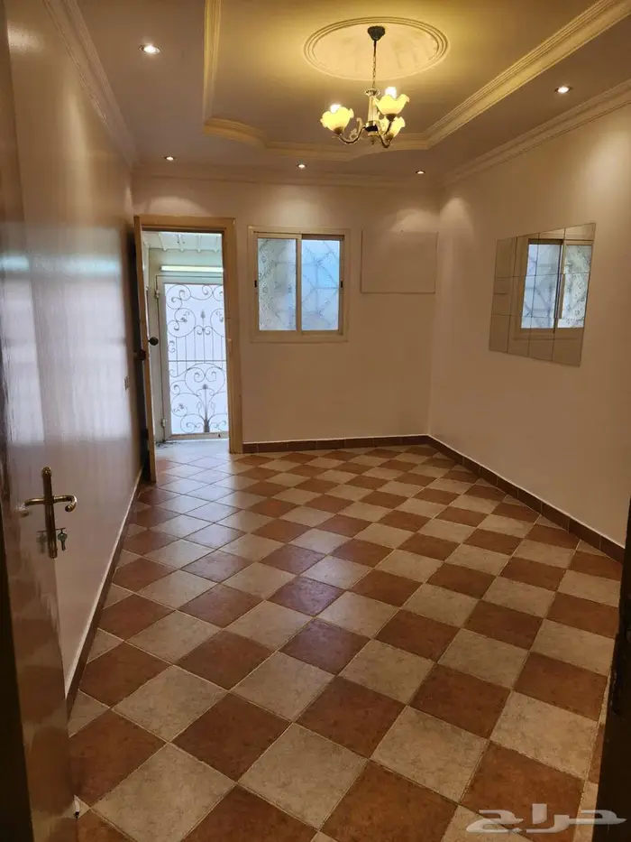 للايجار شقه ظهرة البديعة 3