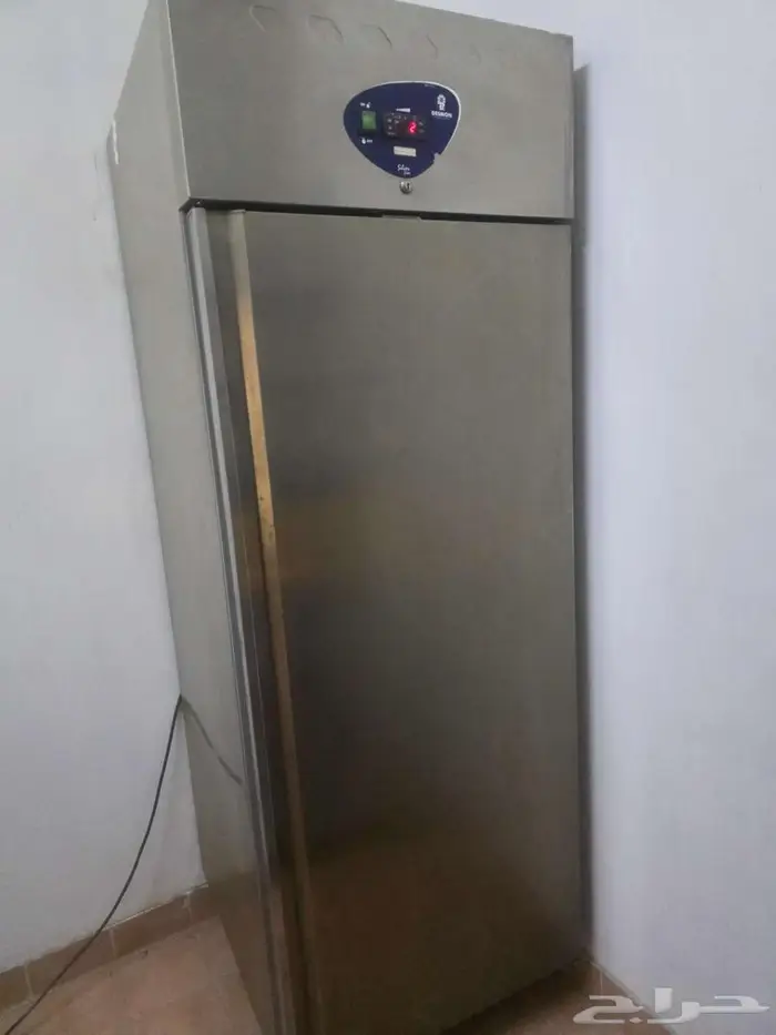 ثلاجة استيل تنفع للمطاعم 0