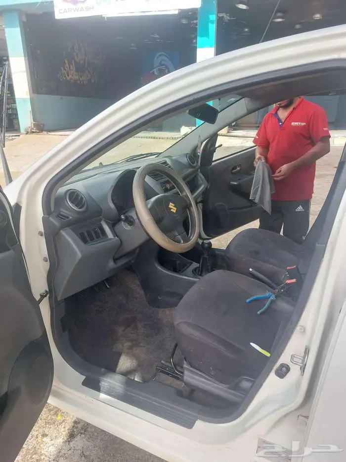 للبيع سيليرو قير عادي 2013 1