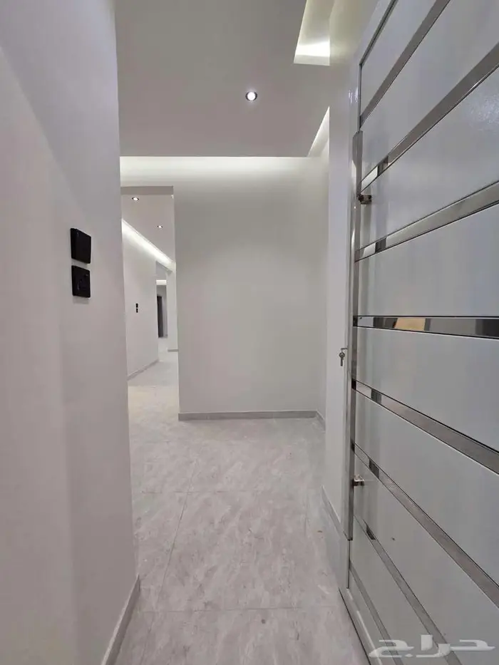 شقق علوية فاخرة للبيع ال بريد - احد رفيدة 25