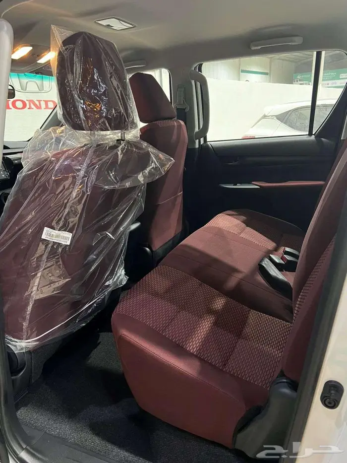 هايلوكس DLX سلق غمارتين م2.4 دبل ديزل تماتيك بريمي 2025 10