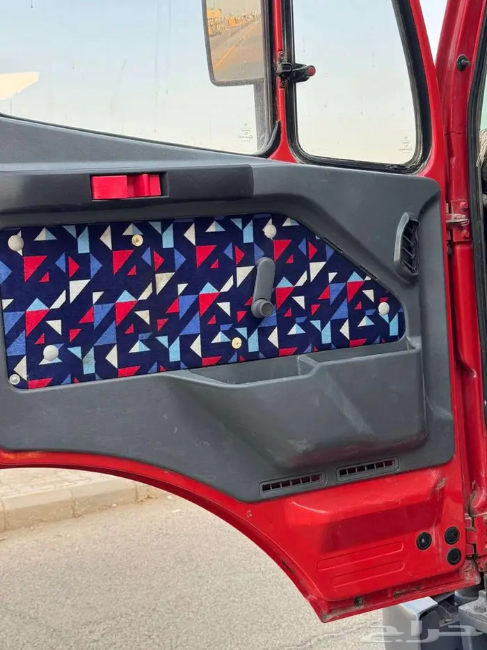 مرسيدس البي وايت 1996 عايدي 10