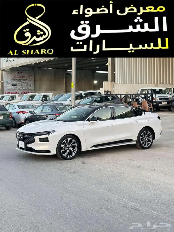 فورد توروس 2023 تيتانيوم 1