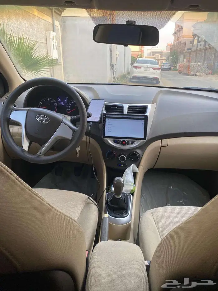 اكسنت 2012 للبيع 6