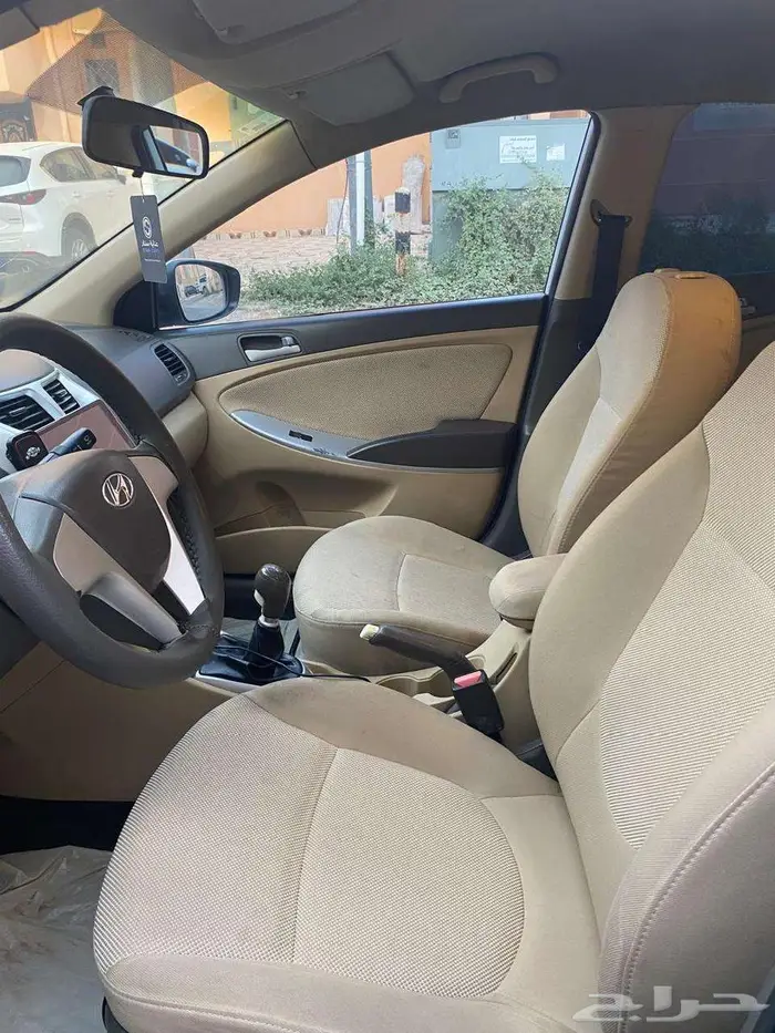 اكسنت 2012 للبيع 4