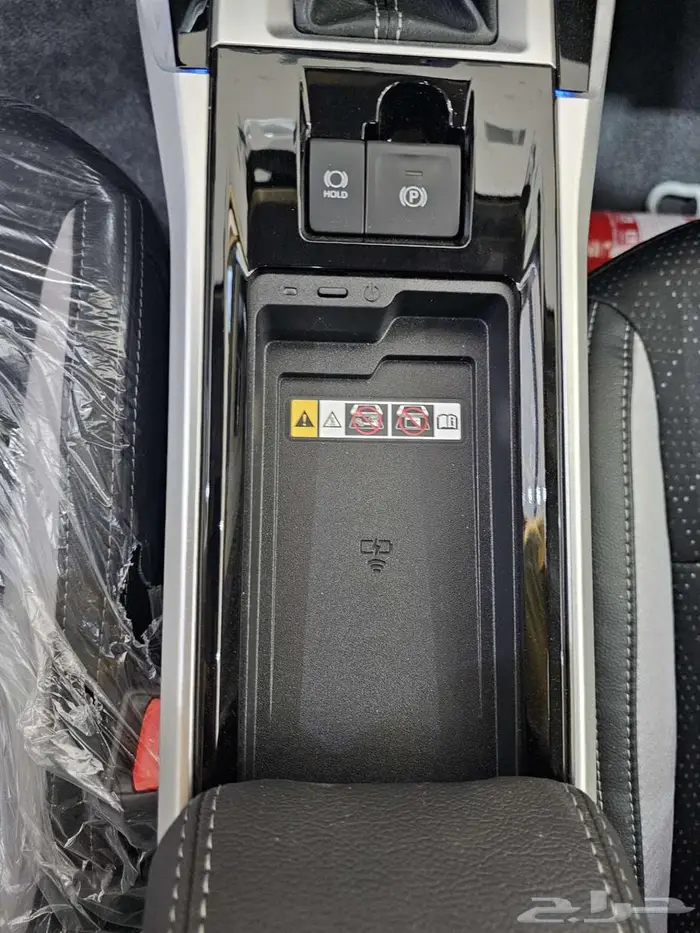 تويوتا فيلوز GLX 2025 14