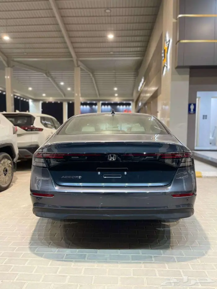هوندا اكورد EX نص فل 2025 5