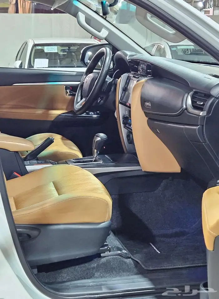 تويوتا فورتشنر 2023..VX.1 47