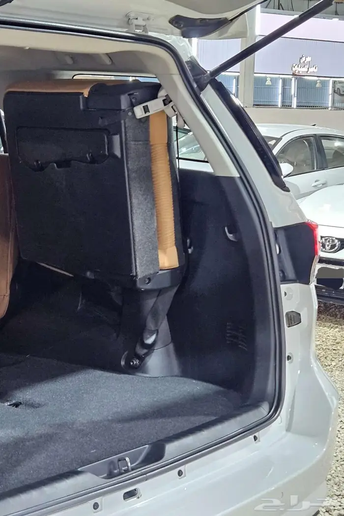 تويوتا فورتشنر 2023..VX.1 59