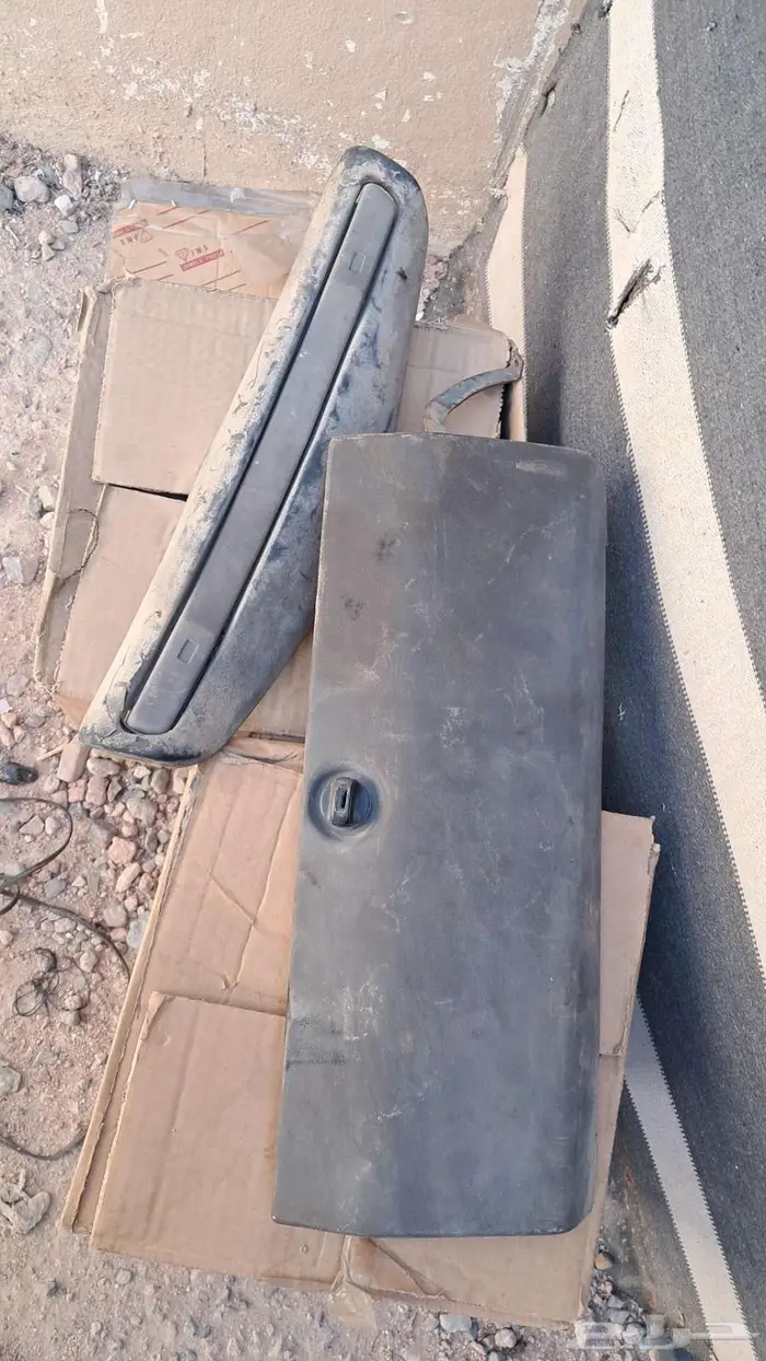 للبيع قطع ددسن 78 قديم غليون من مديل 79 وتحت كل القطع فيه 80