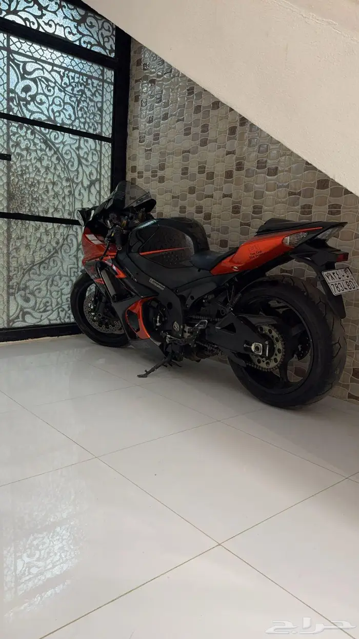 دباب ريس سوزوكي 1000 2007 15