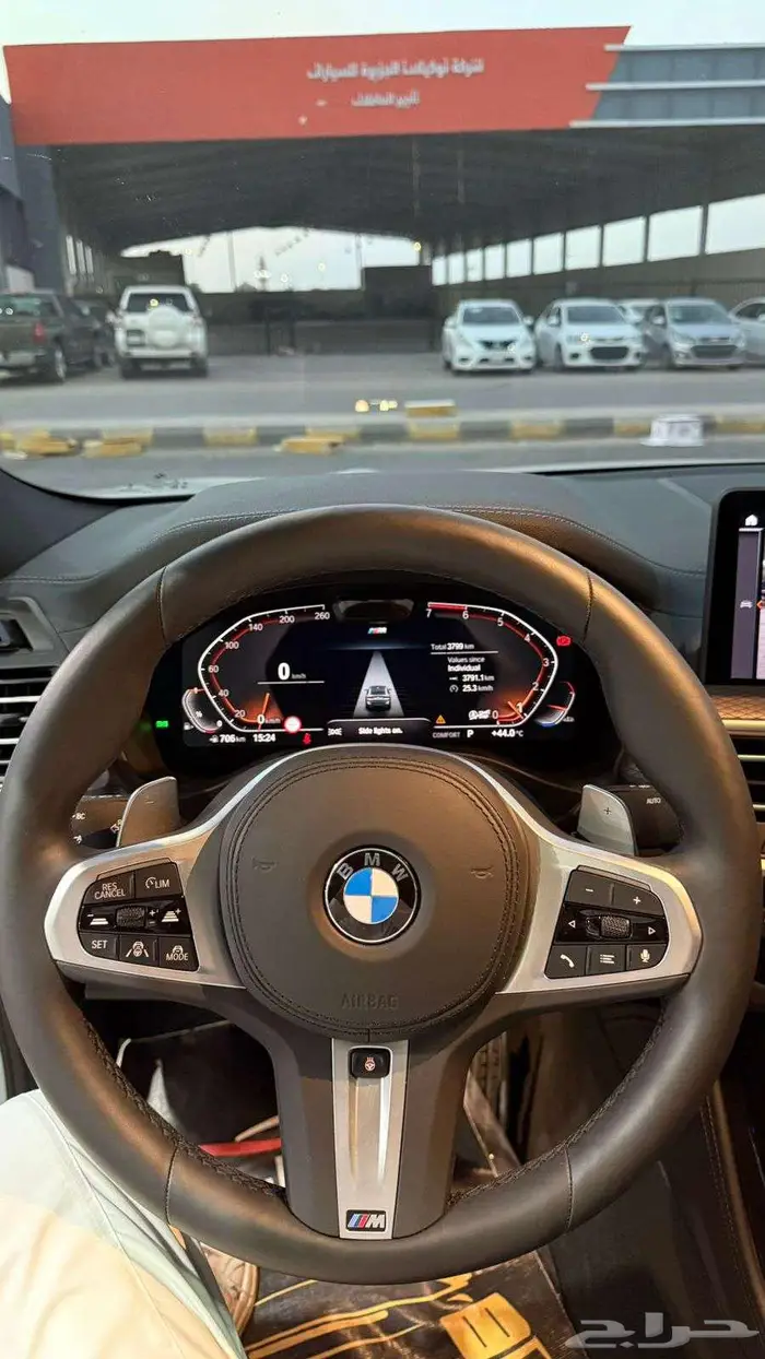 بي ام دبليو 2024 X4 عداد 4500 فقط ضمان دولي 6