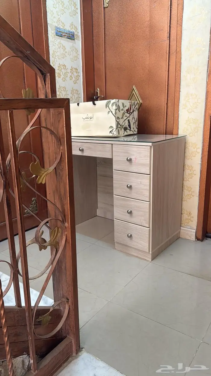 مكتبه او تسريحه 0