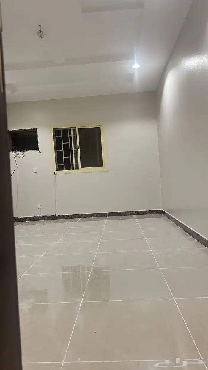شقة للايجار اربع غرف وصاله 1