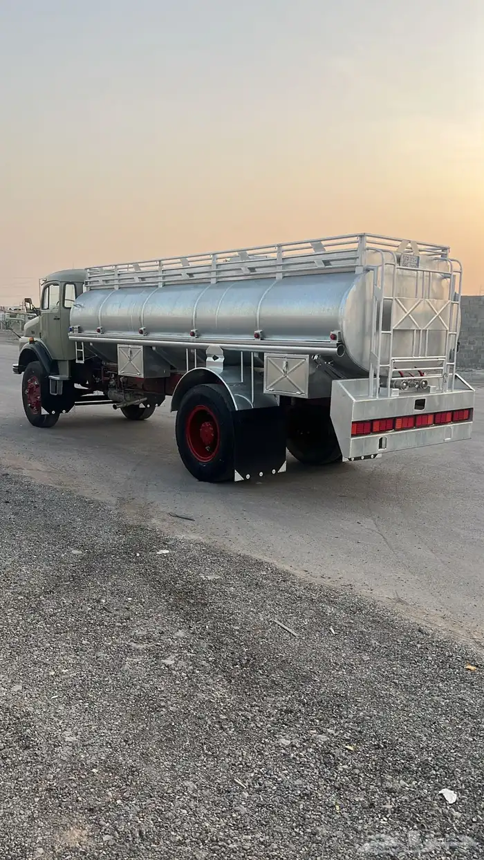 عايدي بوز 24 4