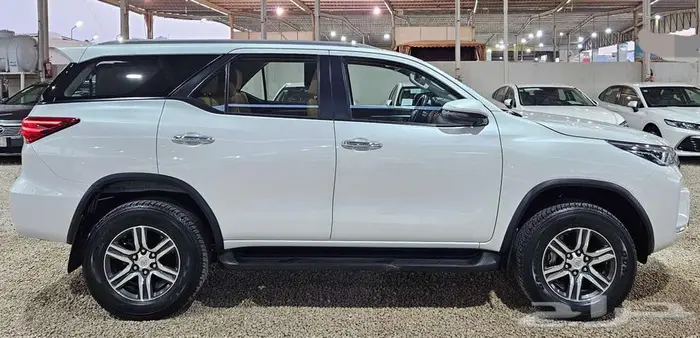 تويوتا فورتشنر 2023..VX.1 7