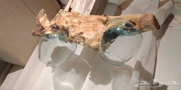 فازه زجاج مصهور مع قاعده خشب طبيعي 5