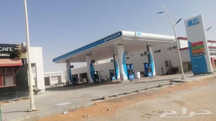للايجار مرافق محطة مميزة على طريق مكة السريع 4