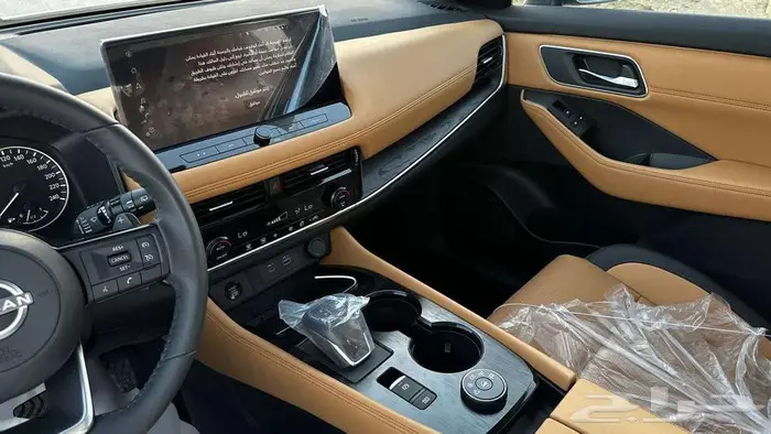 نيسان اكستريل 2025 SV بلس لدى شركة عبدالمجيد الخضر 7