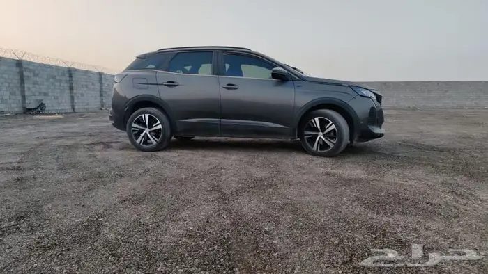 بيجو 3008 GT فل كامل 2023مصدومه 3