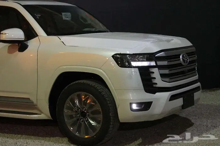 تويوتا لاندكروزر GXR - جميع الفئات - عروض 50 50 4