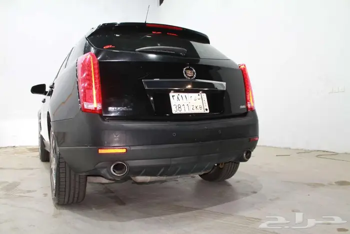 جيب كاديلاك srx 2012 نظيف 6