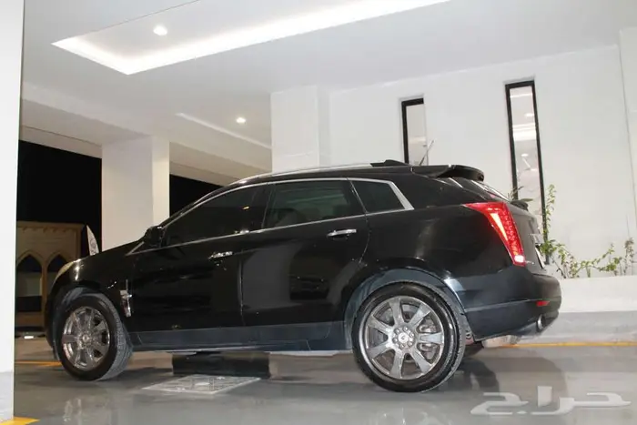 جيب كاديلاك srx 2012 نظيف 3