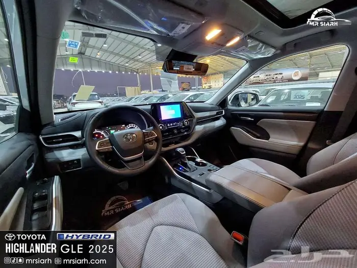تويوتا هايلاندر GLE هايبرد 2025 14