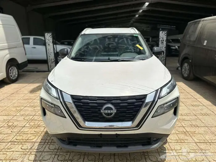 نيسان اكستريل SV بلس 2025 كاش وتقسيط 1