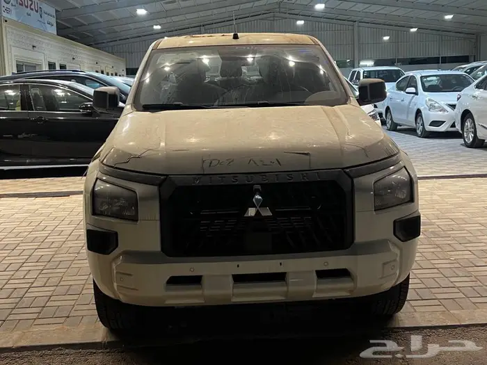 ميتسوبيشي L200 غمارتين دبل نص فل اوتوماتيك 2024 3