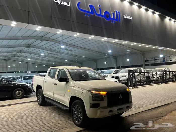 ميتسوبيشي L200 غمارتين دبل نص فل اوتوماتيك 2024 1