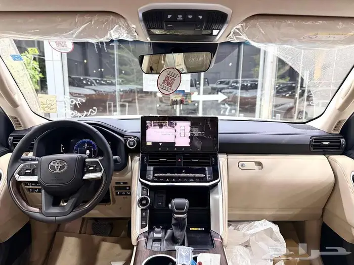 تويوتا لاندكرورز GXR L4 بنزين سعودي 2025 كاش وبنوك 15