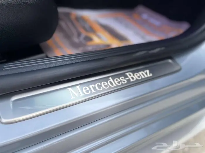 مرسيدس C300 AMG Line 2023 9