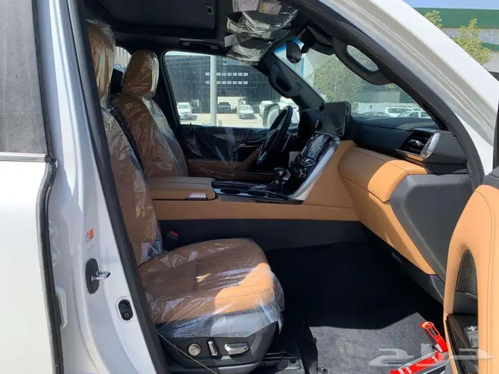 لكزس-LX600 BB -بريمي 2025 7