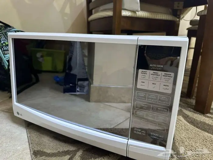 للبيع Microwave LG 0