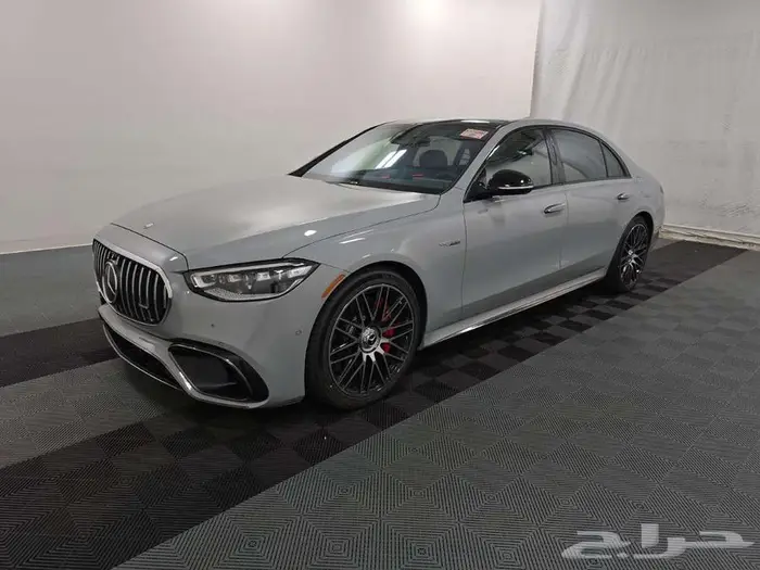 Mercedes AMG S63 E 2024 0