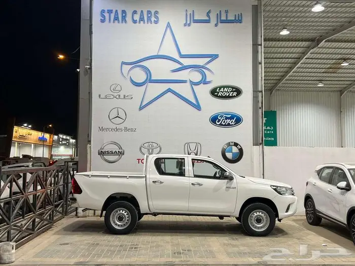 هايلوكس DLX سلق غمارتين م2.4 دبل ديزل تماتيك بريمي 2025 3