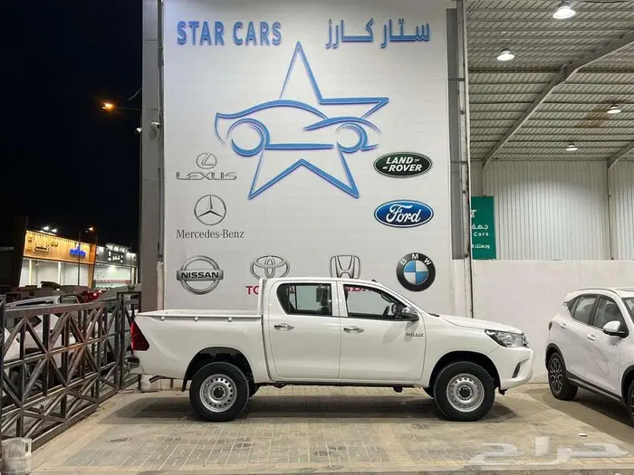 هايلوكس DLX سلق غمارتين م2.4 دبل ديزل تماتيك بريمي 2025 9