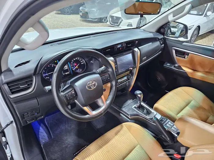 تويوتا فورتشنر 2023..VX.1 29