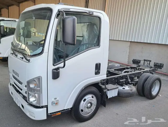 ايسوزو دينا 3 طن قصير 2025 5